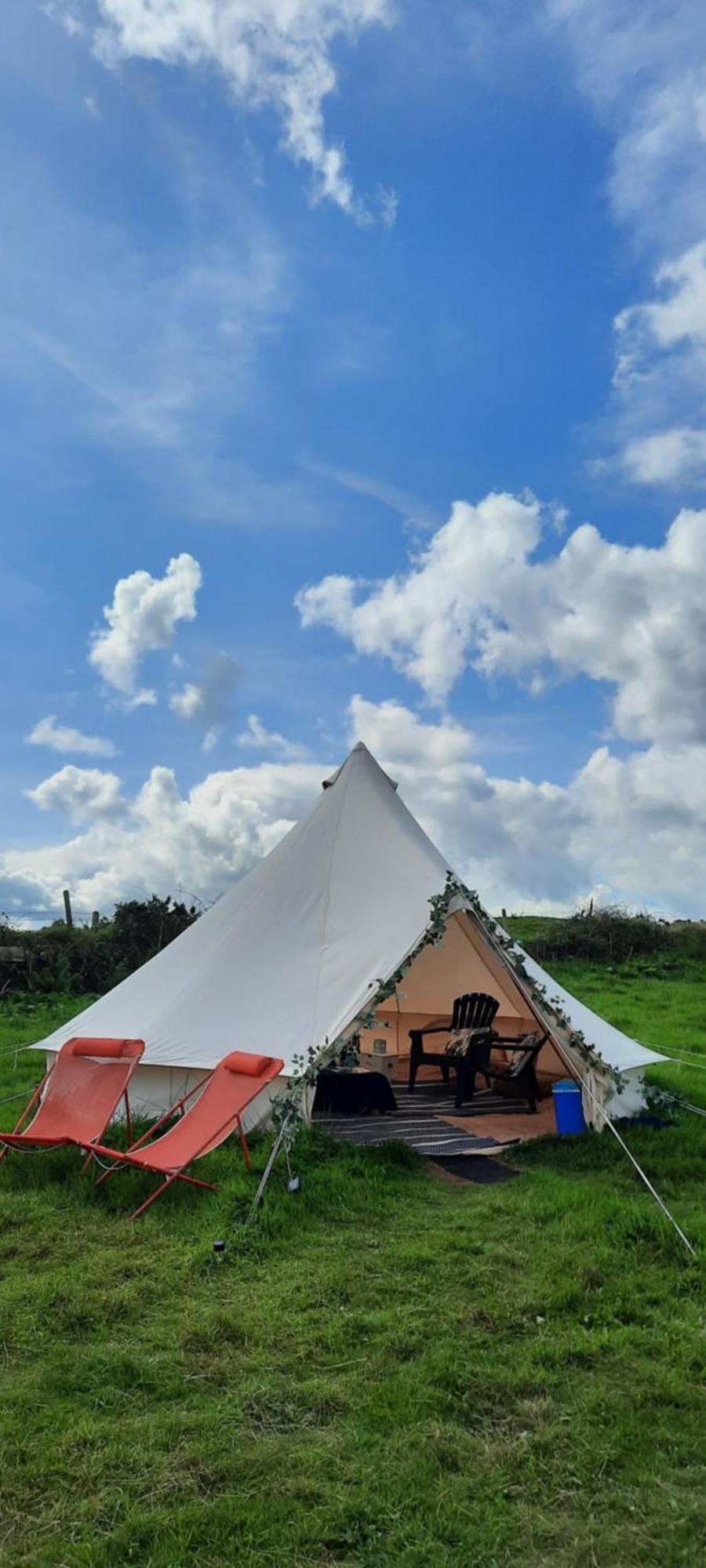 Callington Summit Camping Kit Hill Cornwall Panoramic Views Grass Pitch From 15Pn Or Bella Bell Tent 75Pn מראה חיצוני תמונה