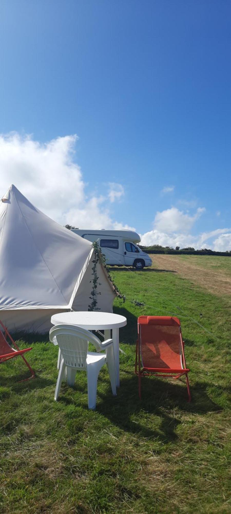 Callington Summit Camping Kit Hill Cornwall Panoramic Views Grass Pitch From 15Pn Or Bella Bell Tent 75Pn מראה חיצוני תמונה